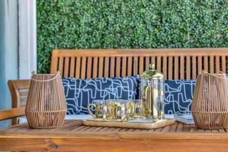 The Hemingway Subtropical Luxury On The Tampa Bay别墅 外观 照片