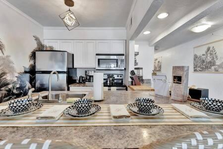 The Hemingway Subtropical Luxury On The Tampa Bay别墅 外观 照片