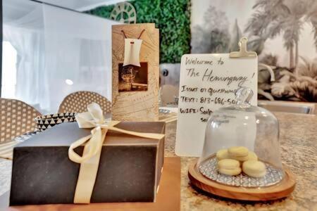 The Hemingway Subtropical Luxury On The Tampa Bay别墅 外观 照片